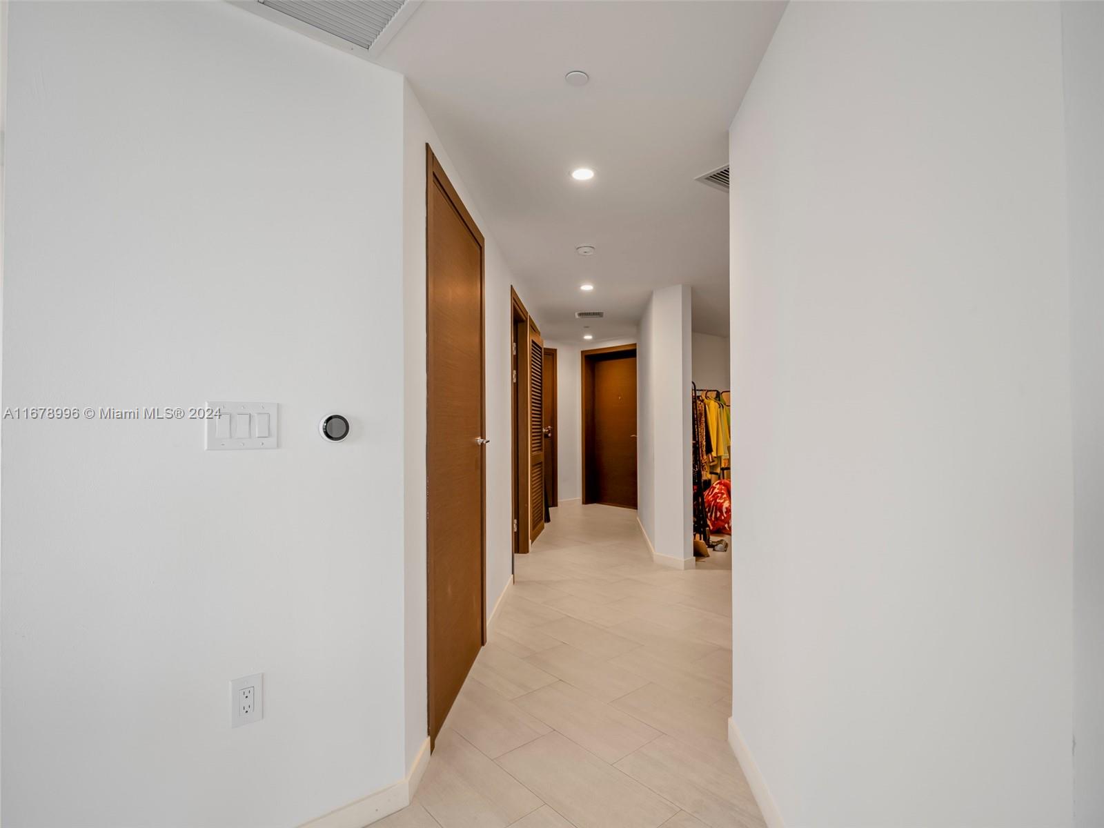 BRICKELL FLATIRON CONDO - Residential