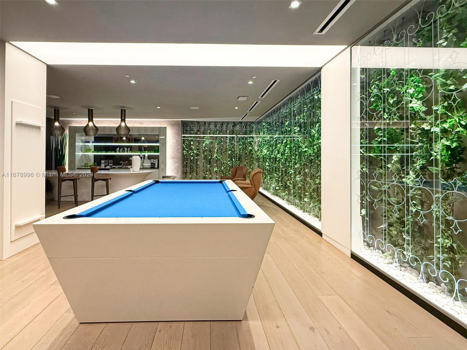 BRICKELL FLATIRON CONDO - Residential
