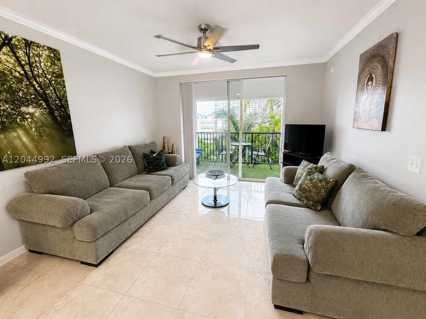 PORTO BELLAGIO CONDO - Residential Lease