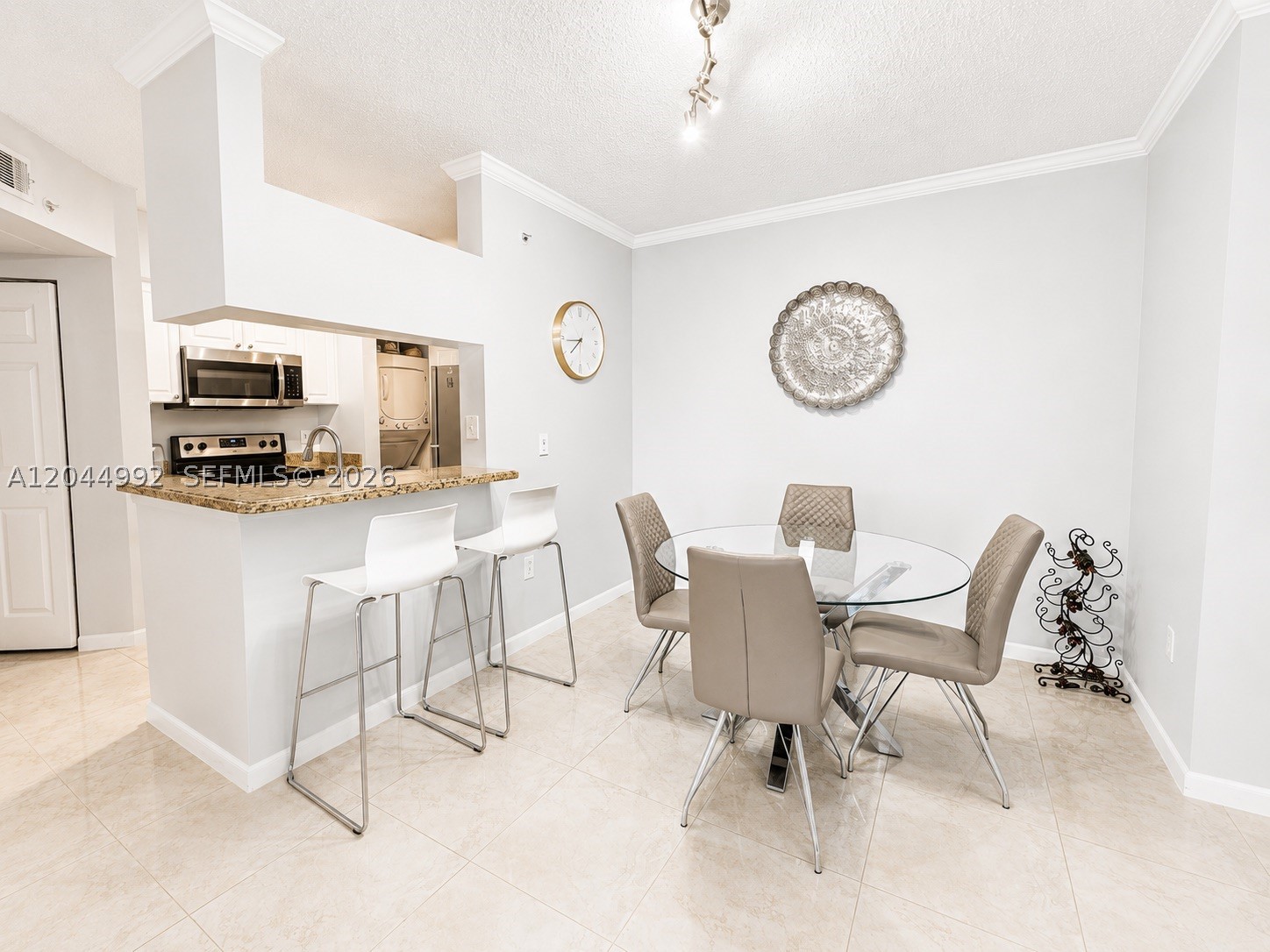 PORTO BELLAGIO CONDO - Residential Lease