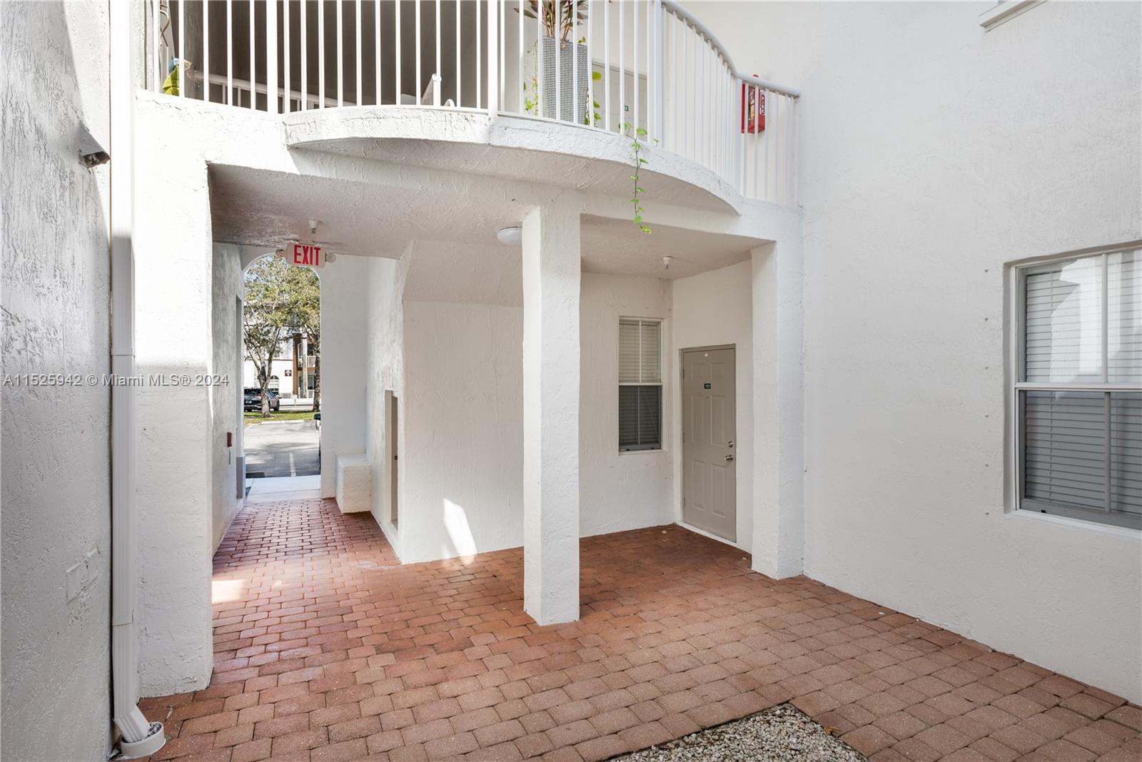 COURTYARDS TWO CONDO - Residential Lease
