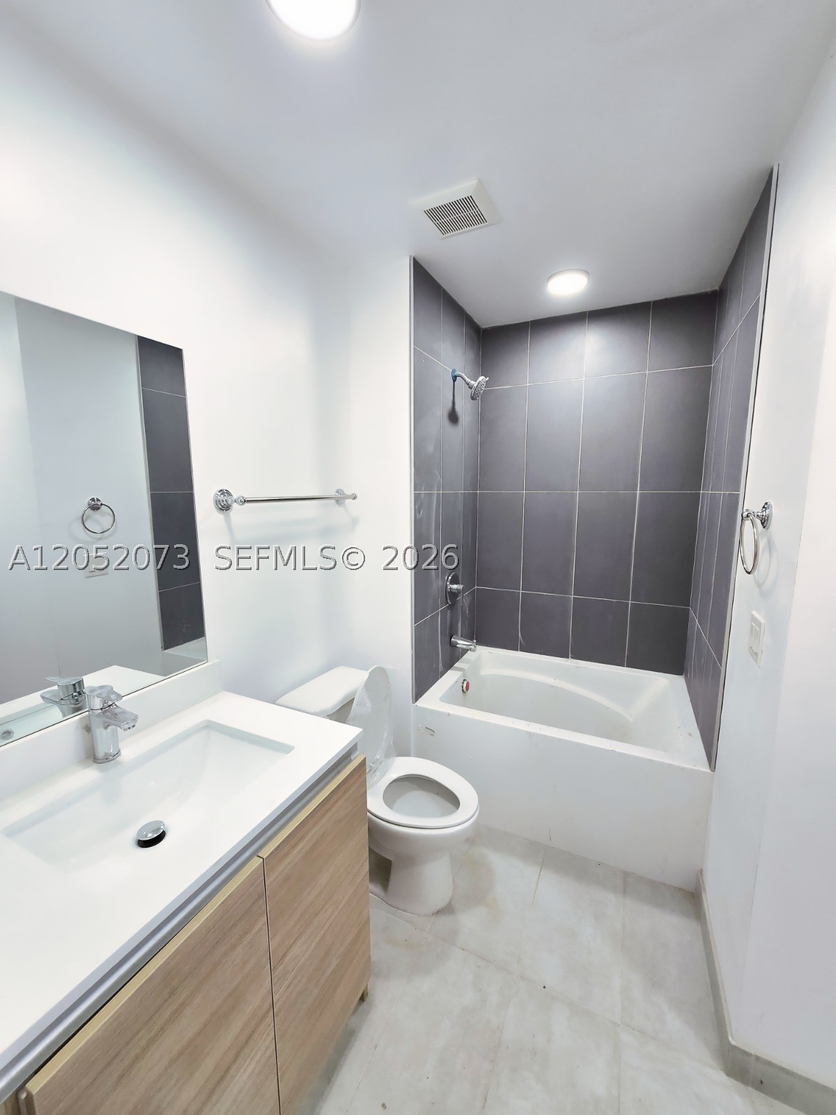 LITTLE RIVER GARDENS AMD - Residential Lease