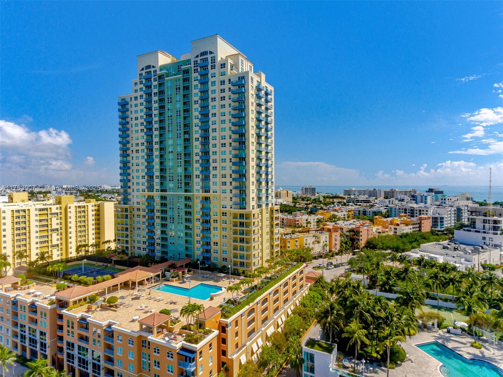 Yacht Club - Residential