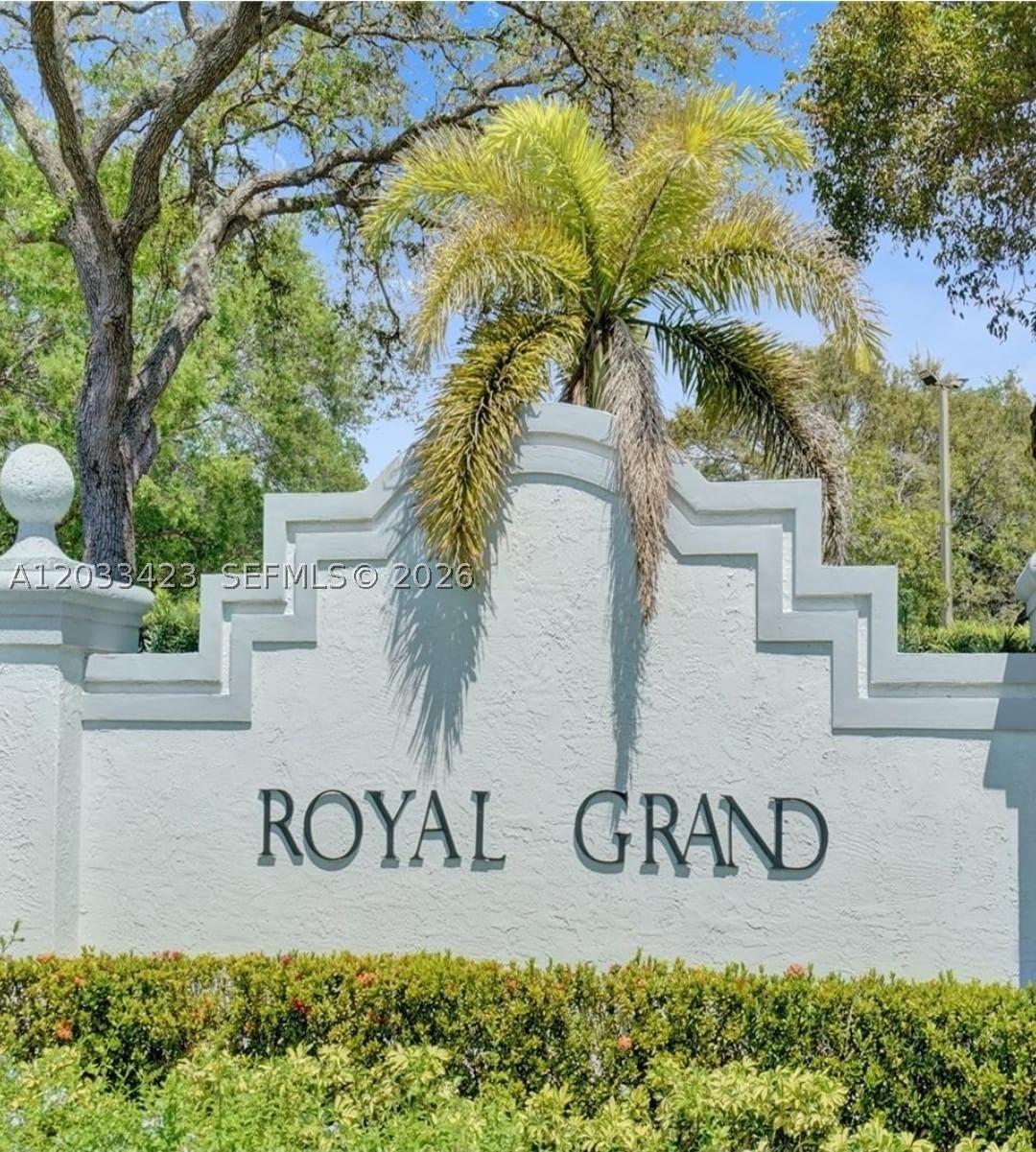 ROYAL GRAND CONDO - Residential Lease