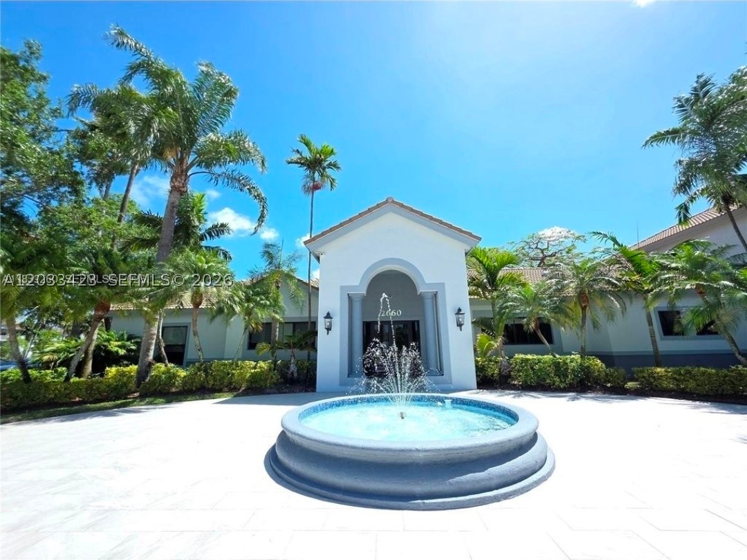 ROYAL GRAND CONDO - Residential Lease