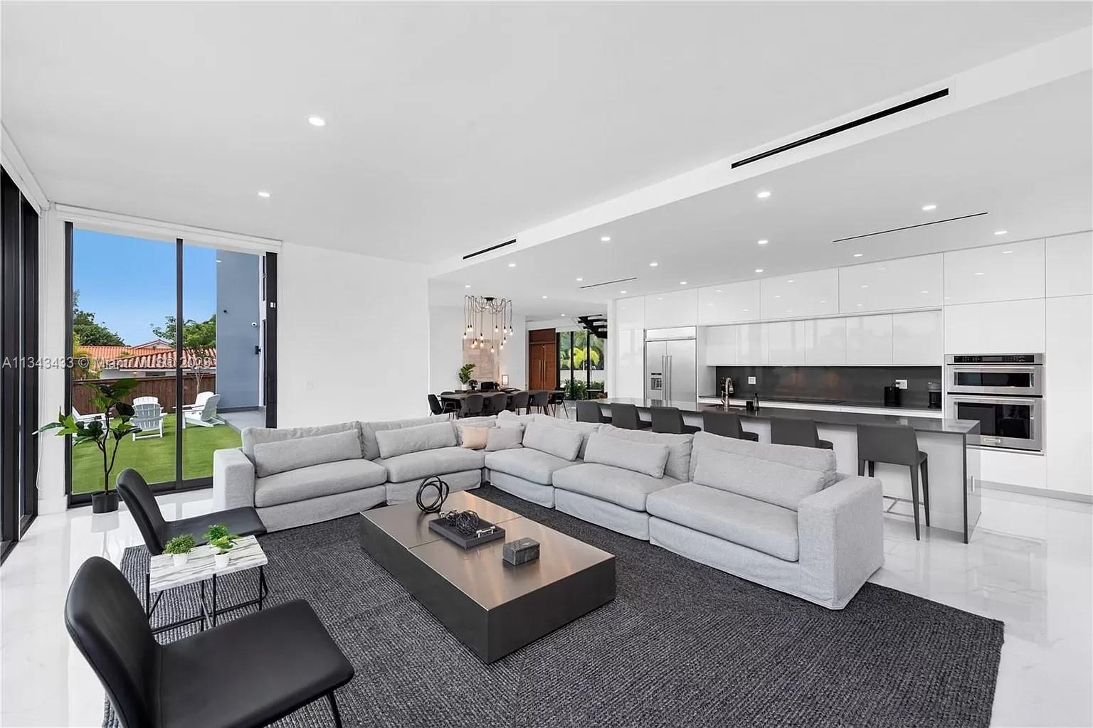 MARINA LAKES 1ST ADDN - Residential
