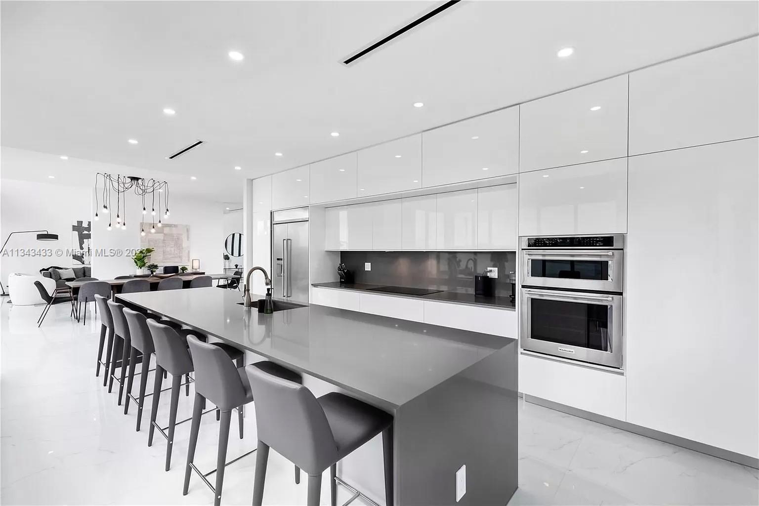 MARINA LAKES 1ST ADDN - Residential