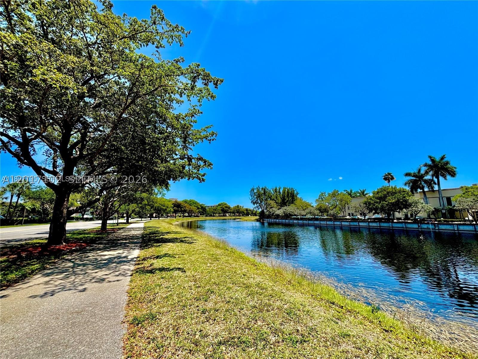 NO 34 PALM-AIRE COUNTRY C - Residential