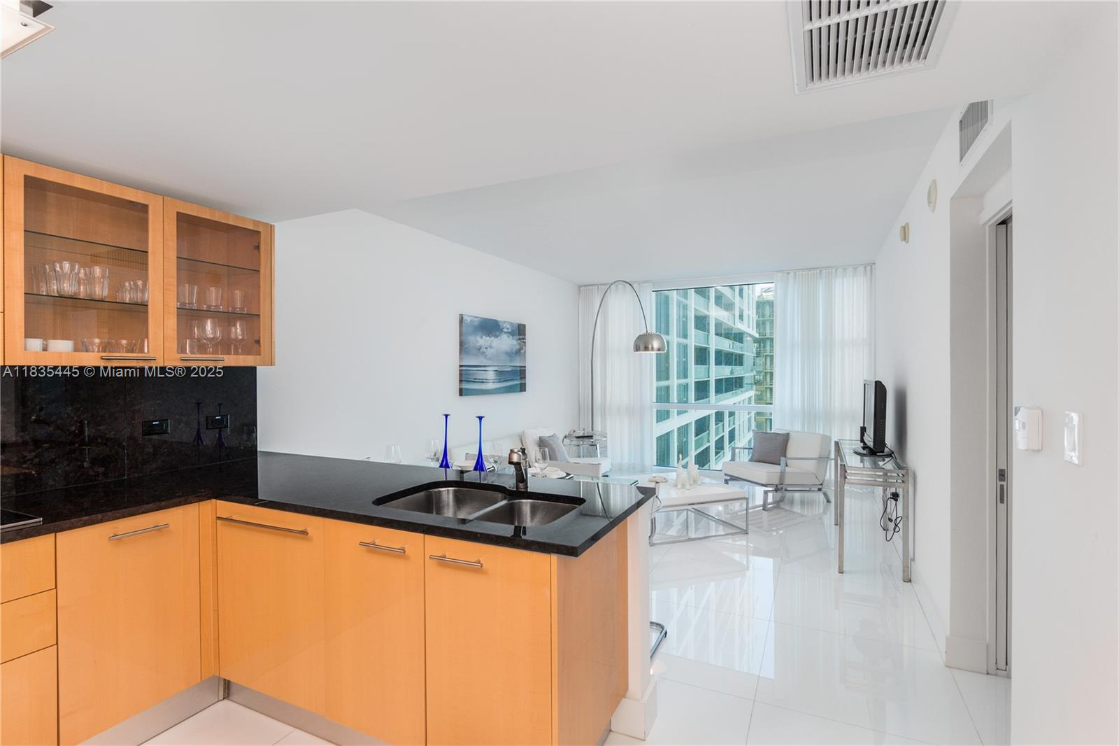 CENTRAL CARILLON BEACH CO - Residential