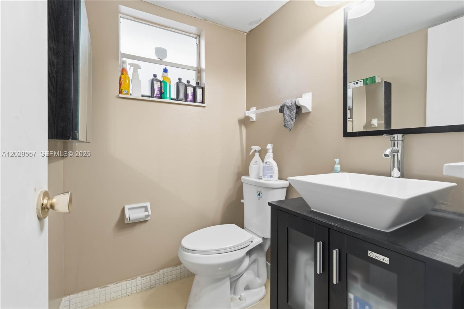 VILLAGE SQUARE CONDO - Residential