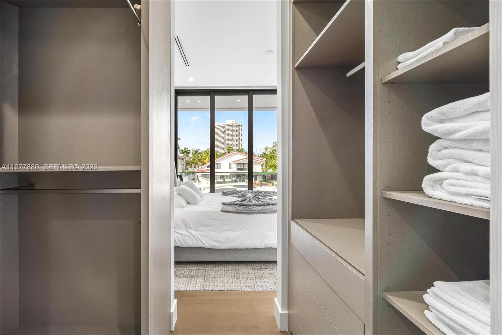 EASTERN SHORES 1ST ADDN - Residential Lease
