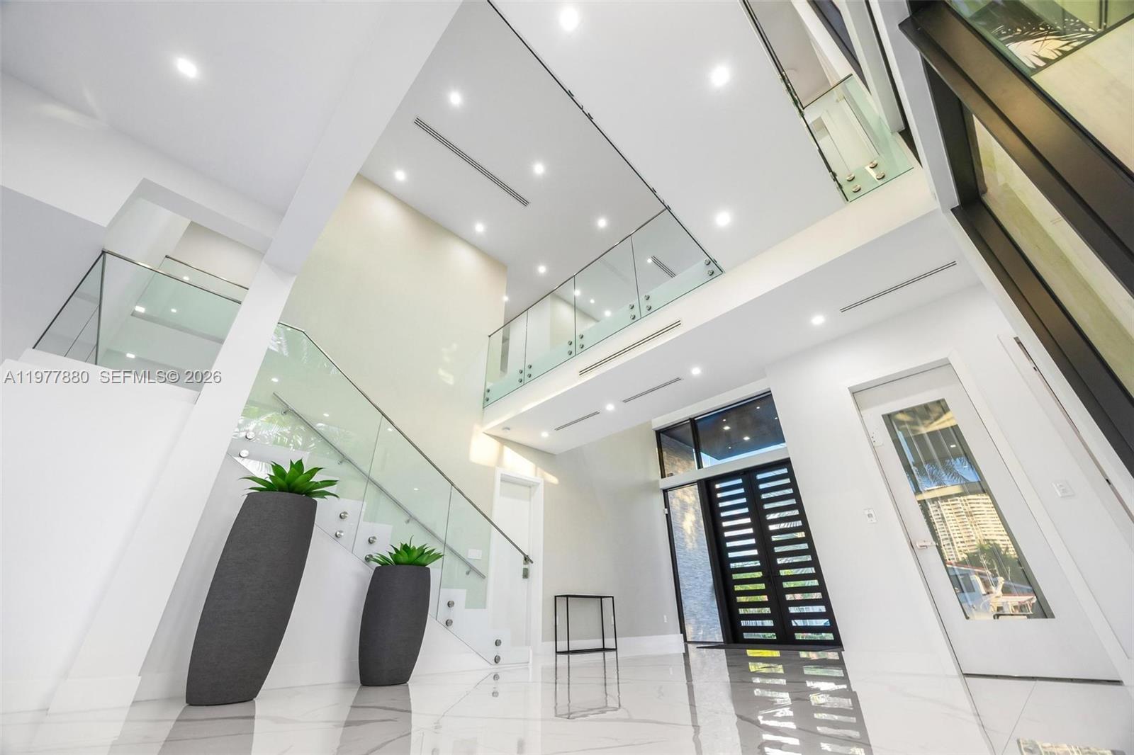 EASTERN SHORES 1ST ADDN - Residential Lease