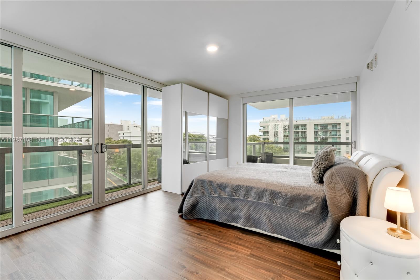 THE IVORY RESIDENCE CONDO - Residential