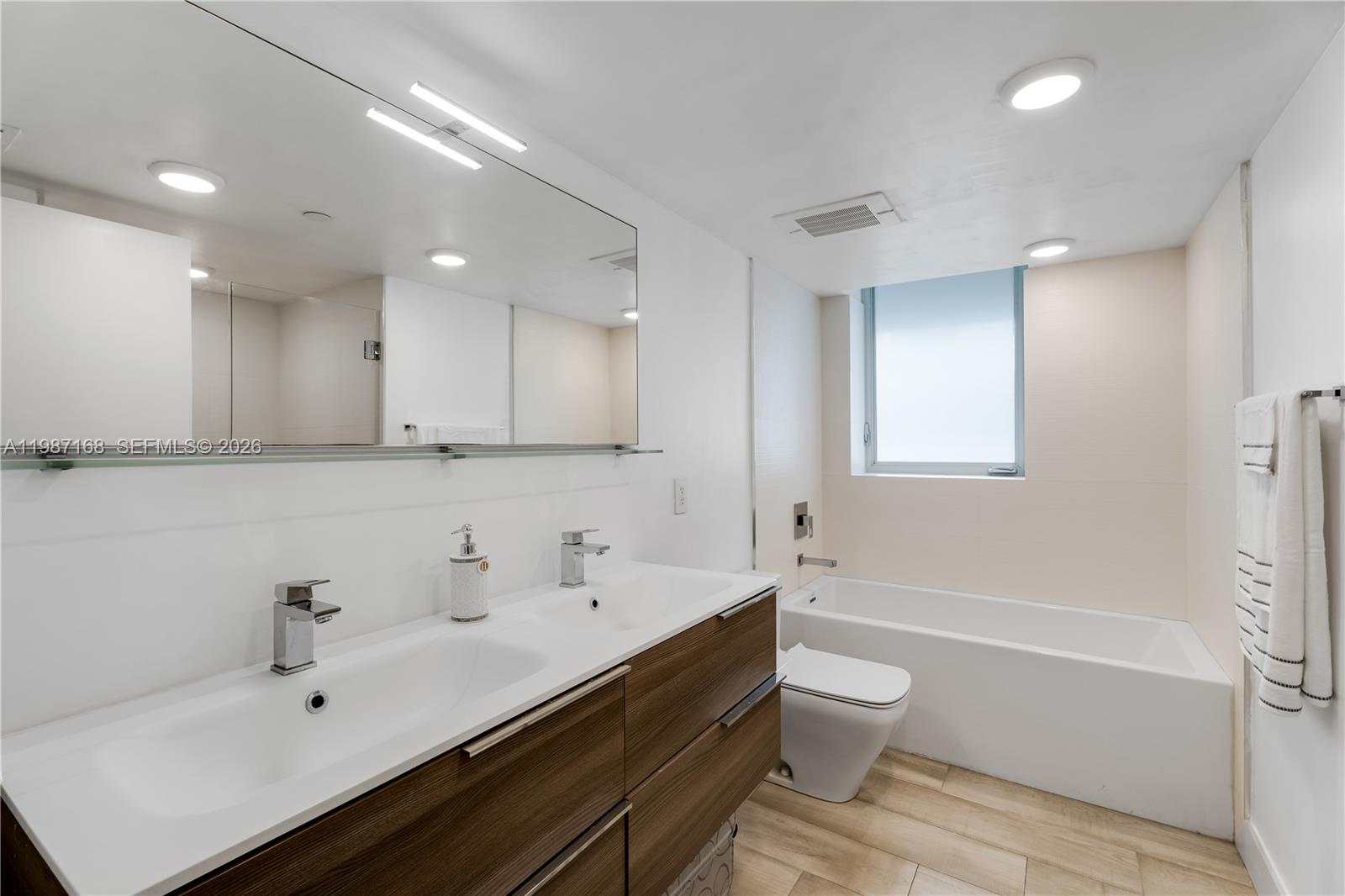 THE IVORY RESIDENCE CONDO - Residential