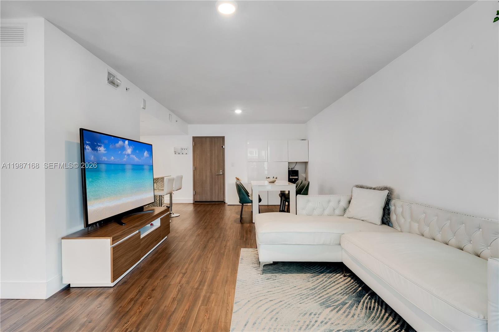 THE IVORY RESIDENCE CONDO - Residential