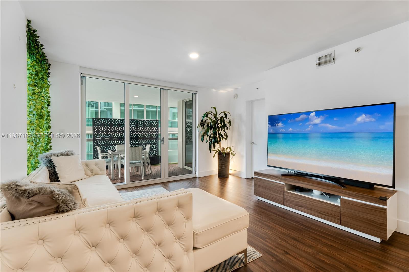 THE IVORY RESIDENCE CONDO - Residential