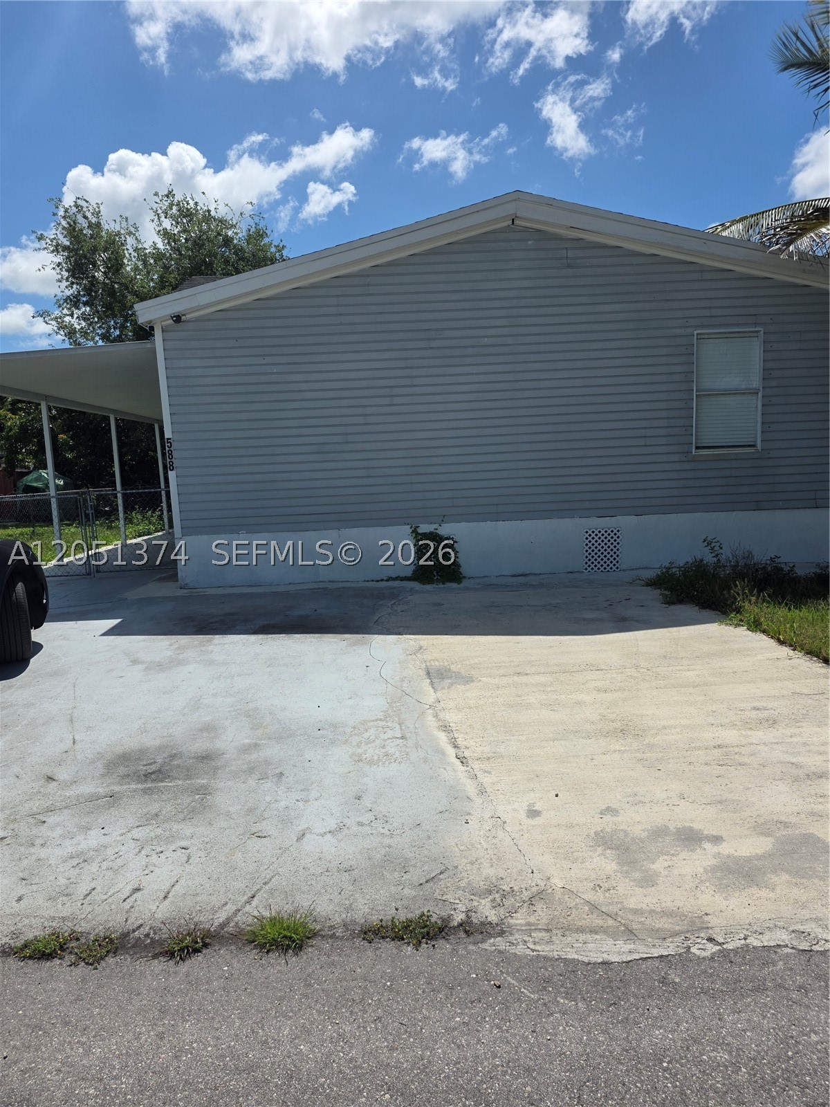 AMERICANA VILLAGE CONDO - Residential Lease
