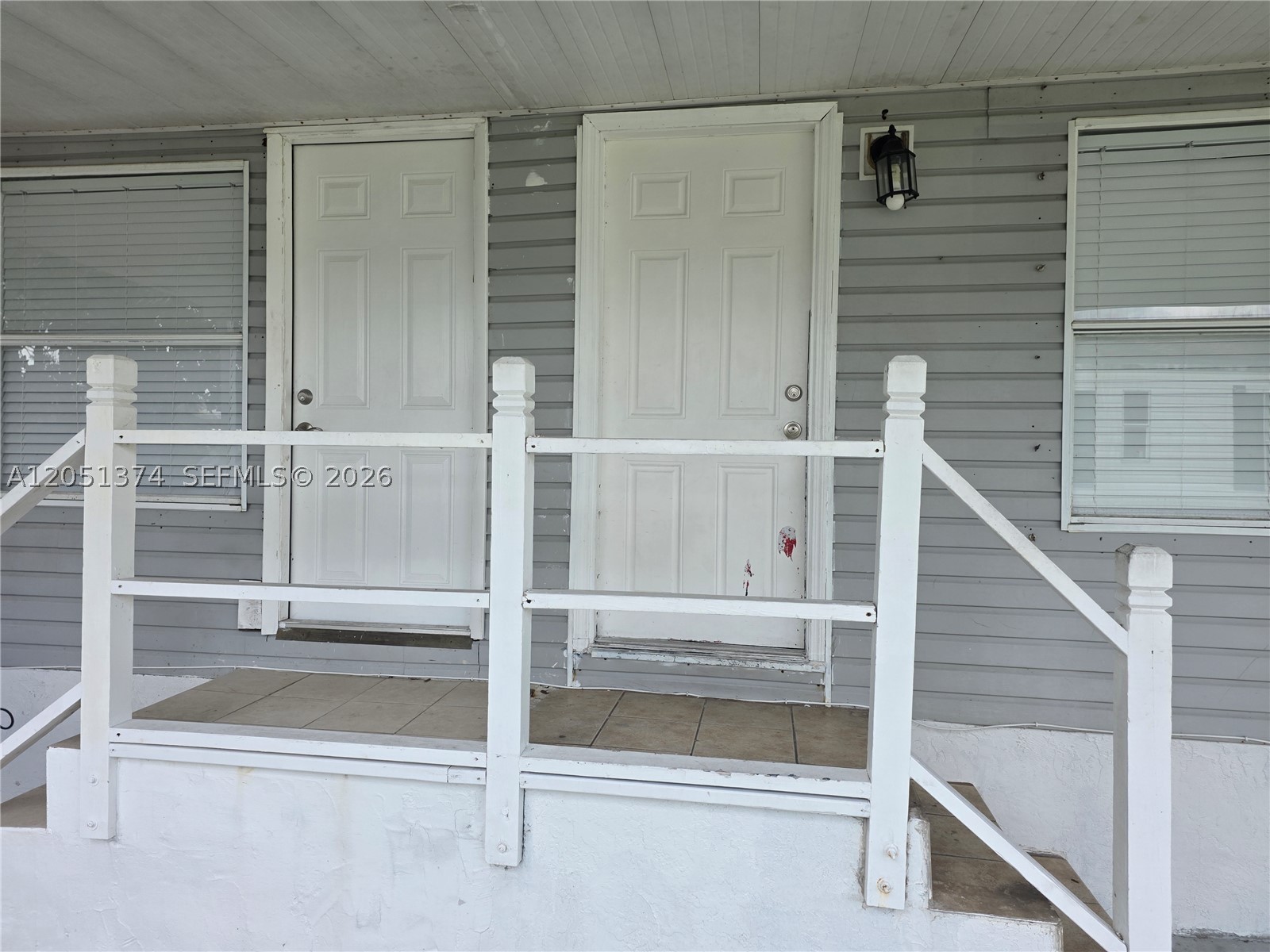 AMERICANA VILLAGE CONDO - Residential Lease