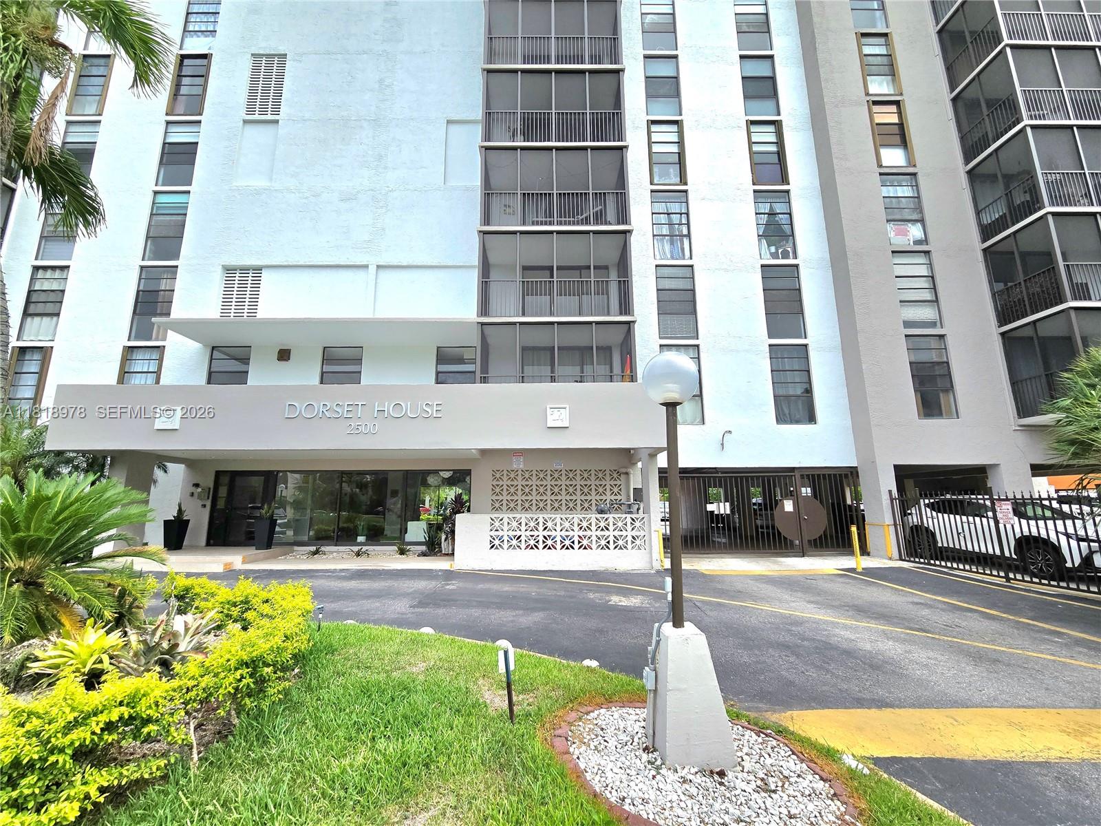 DORSET HOUSE CONDO - Residential Lease