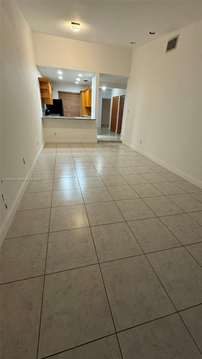 HAMMOCKS SEC 2 - Residential Lease