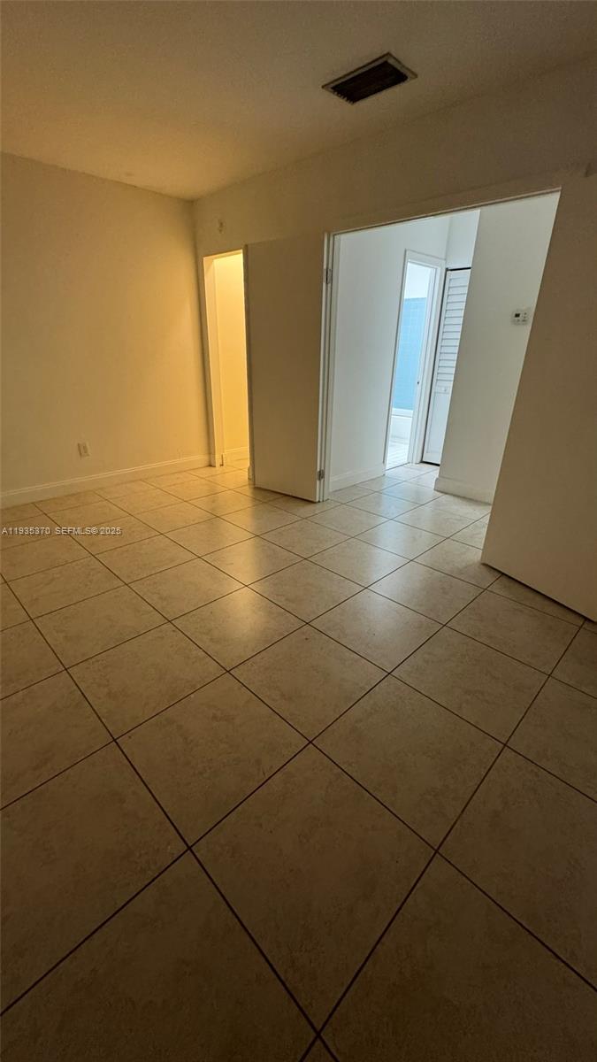 HAMMOCKS SEC 2 - Residential Lease