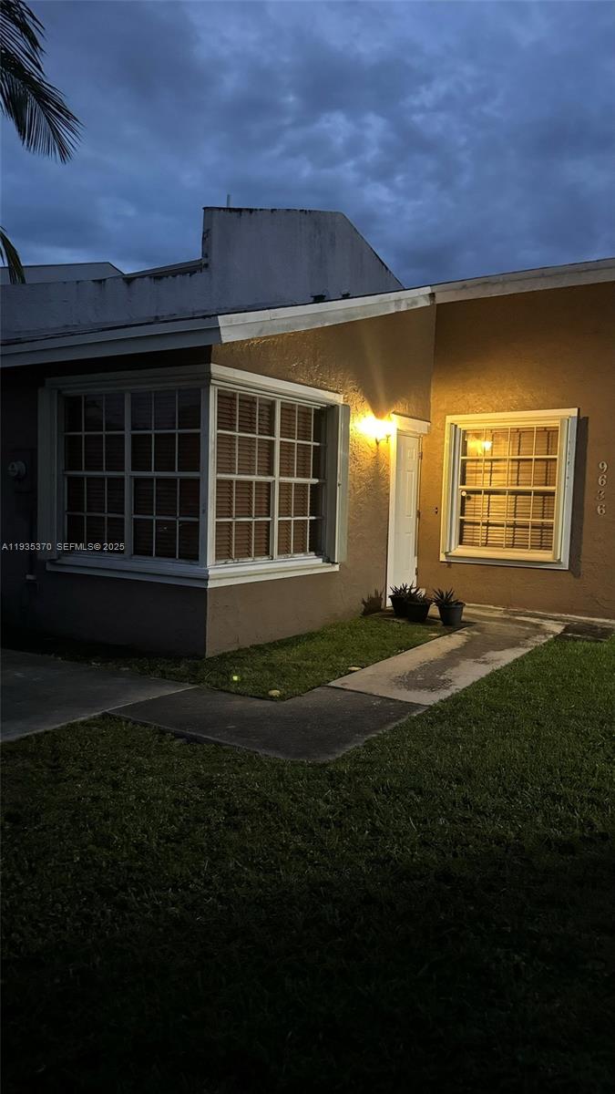 HAMMOCKS SEC 2 - Residential Lease