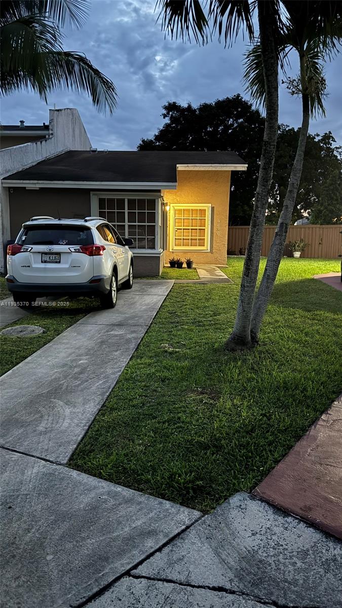 HAMMOCKS SEC 2 - Residential Lease