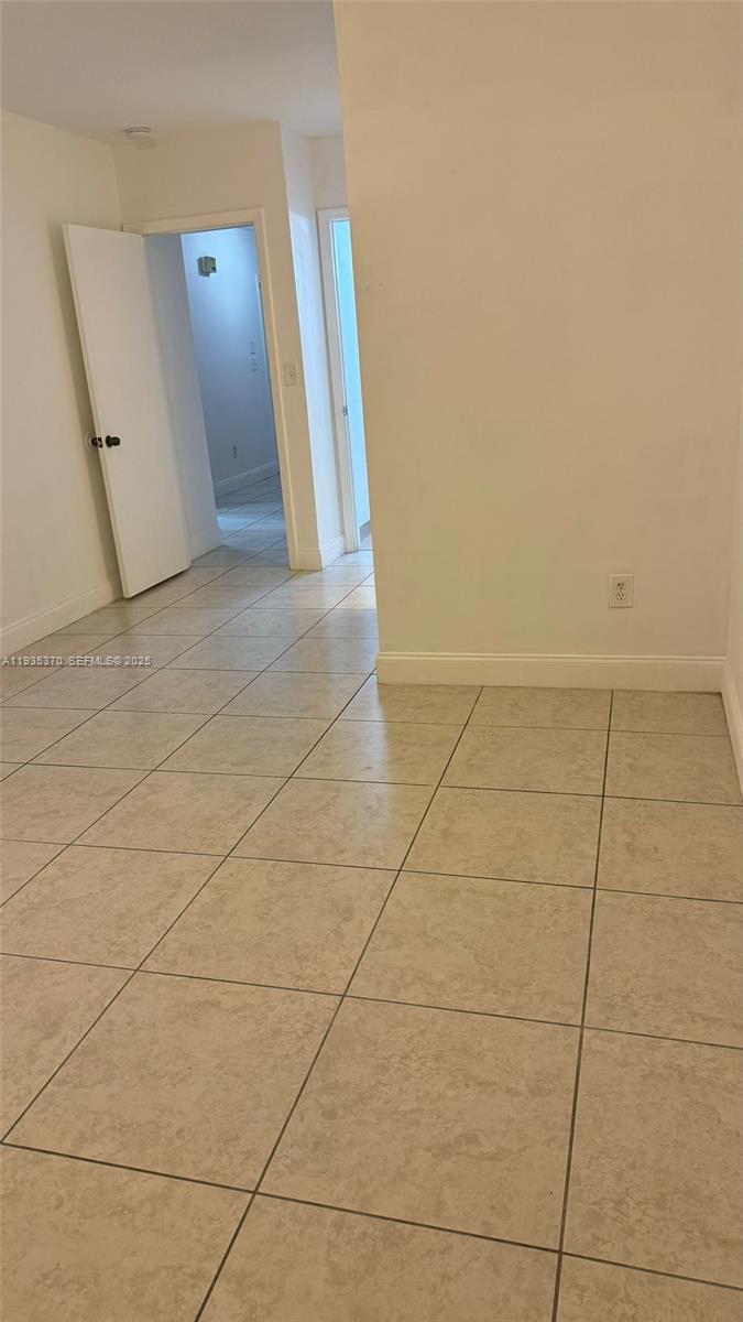 HAMMOCKS SEC 2 - Residential Lease