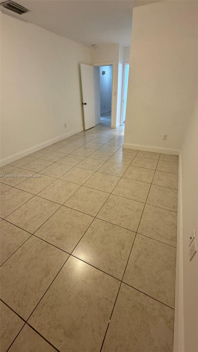 HAMMOCKS SEC 2 - Residential Lease