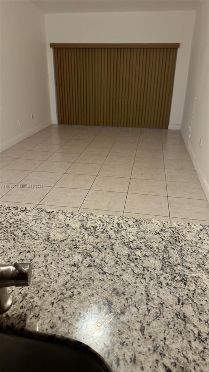 HAMMOCKS SEC 2 - Residential Lease