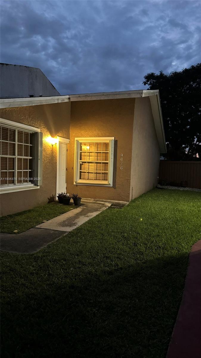 HAMMOCKS SEC 2 - Residential Lease
