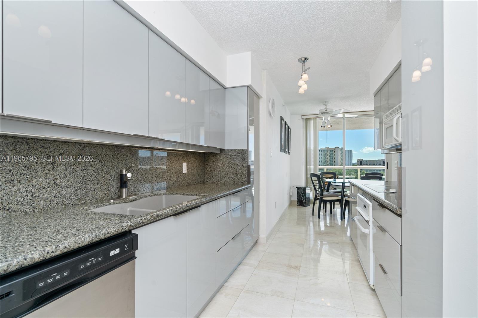 OCEANIA IV CONDO - Residential