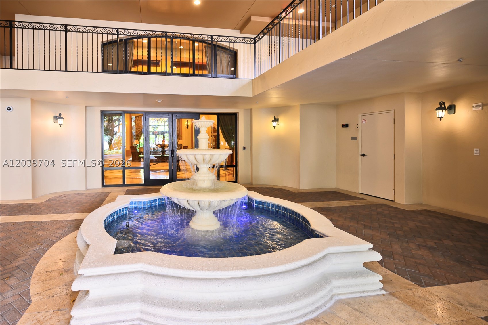 PUERTA DE PALMAS CONDO - Residential Lease