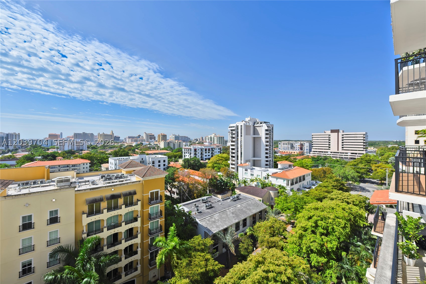 PUERTA DE PALMAS CONDO - Residential Lease