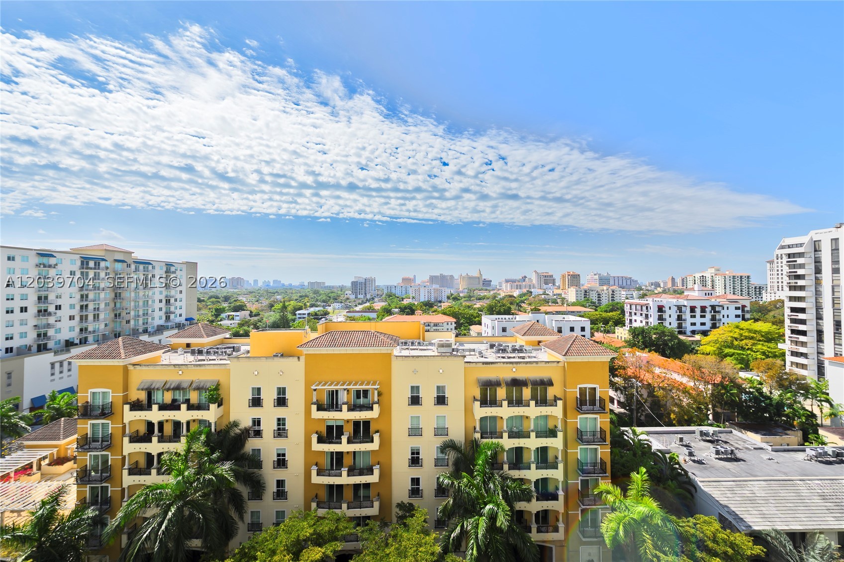 PUERTA DE PALMAS CONDO - Residential Lease