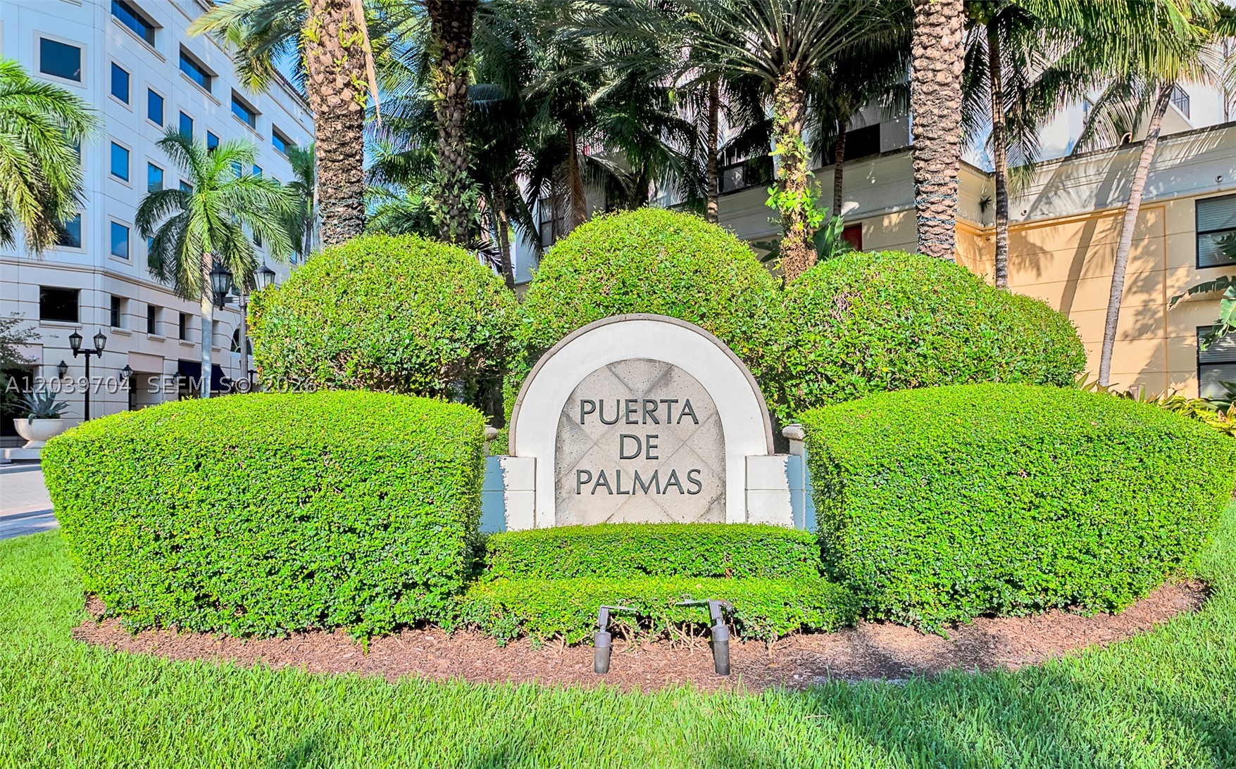 PUERTA DE PALMAS CONDO - Residential Lease