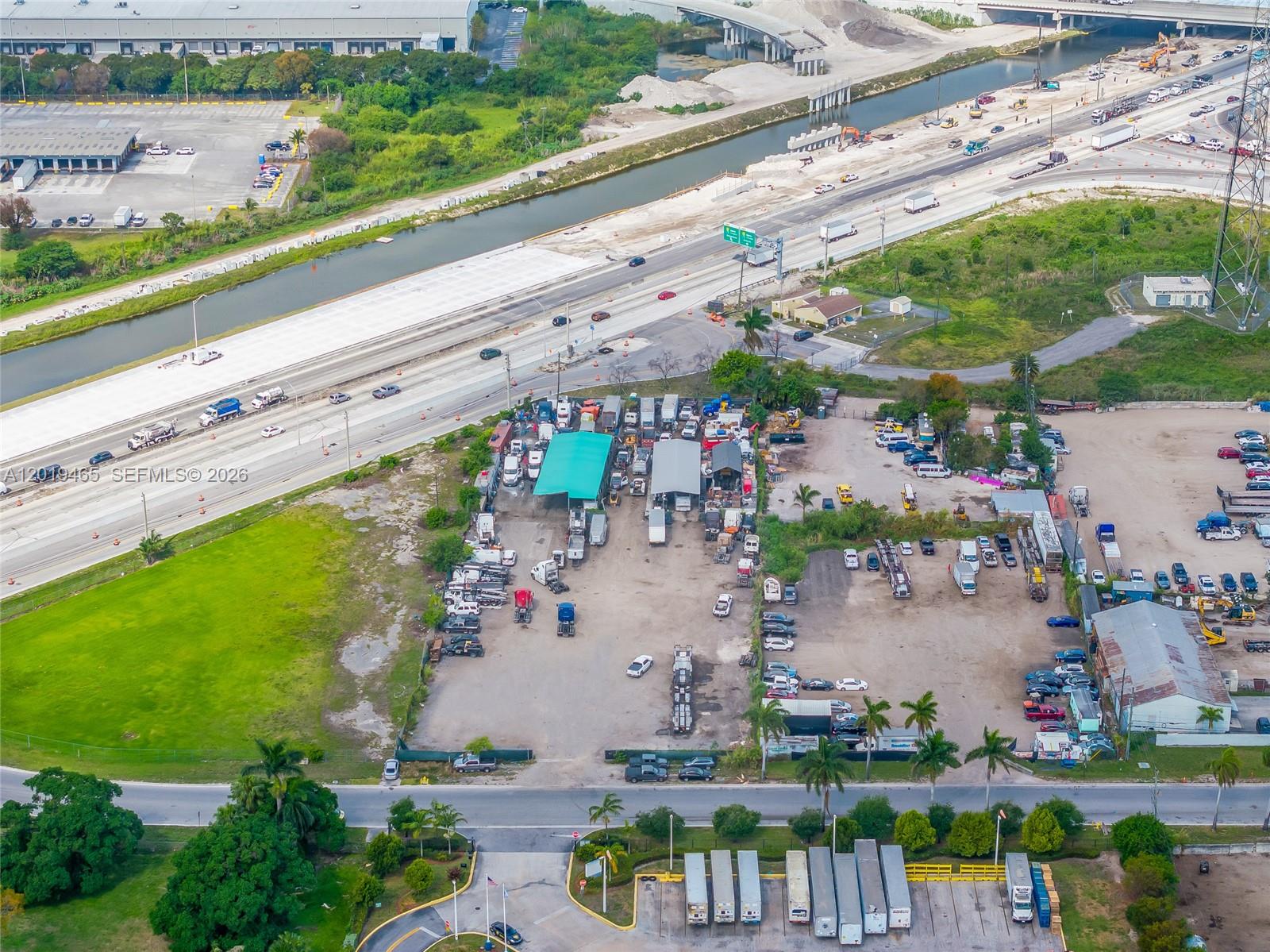 FLORIDA FRUIT LAND COMPAN - Land