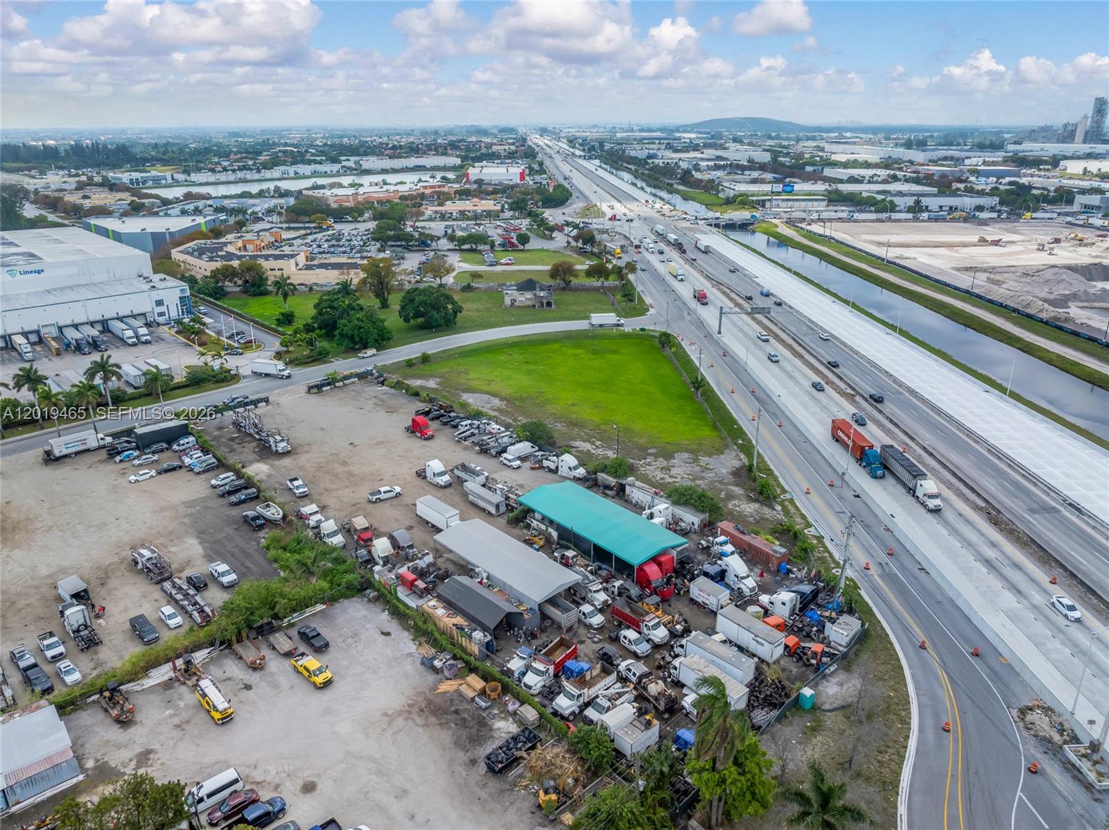 FLORIDA FRUIT LAND COMPAN - Land