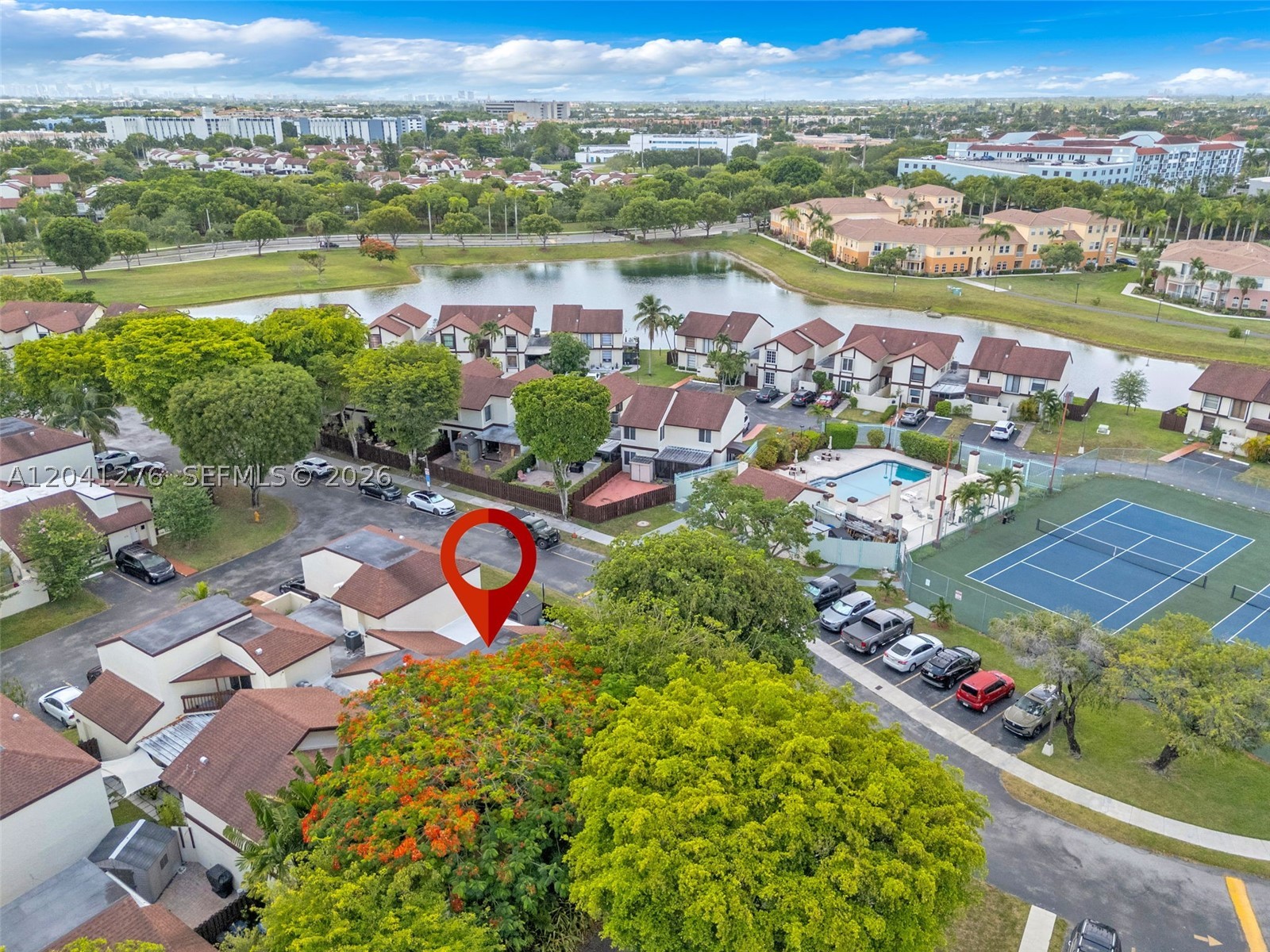 SPRING LAKES VILLAGE PHAS - Residential