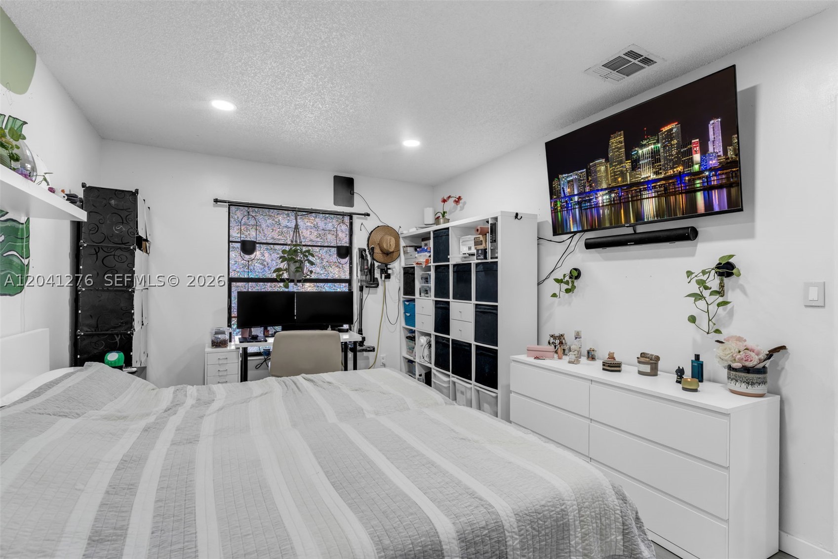 SPRING LAKES VILLAGE PHAS - Residential