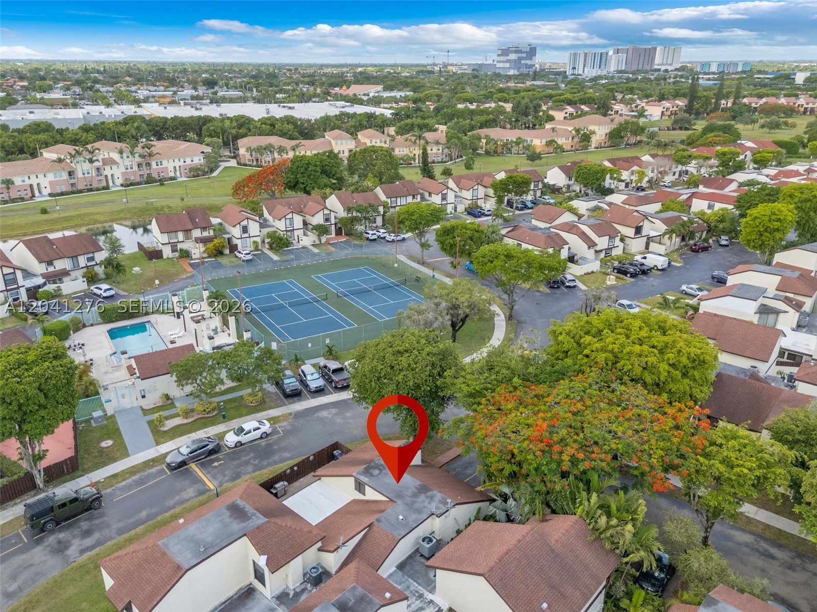 SPRING LAKES VILLAGE PHAS - Residential