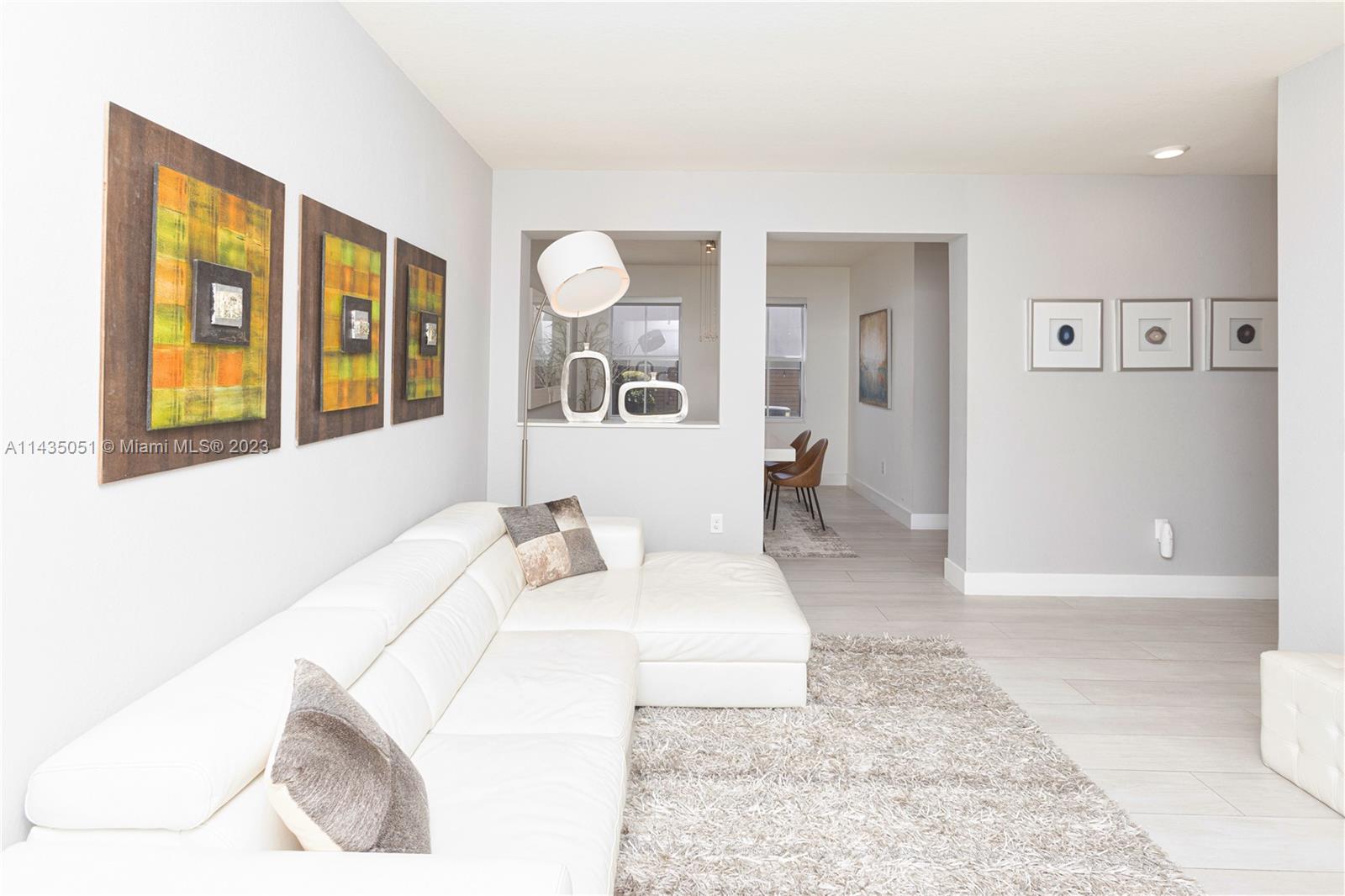 DORAL ISLES NORTH SEC ONE - Residential