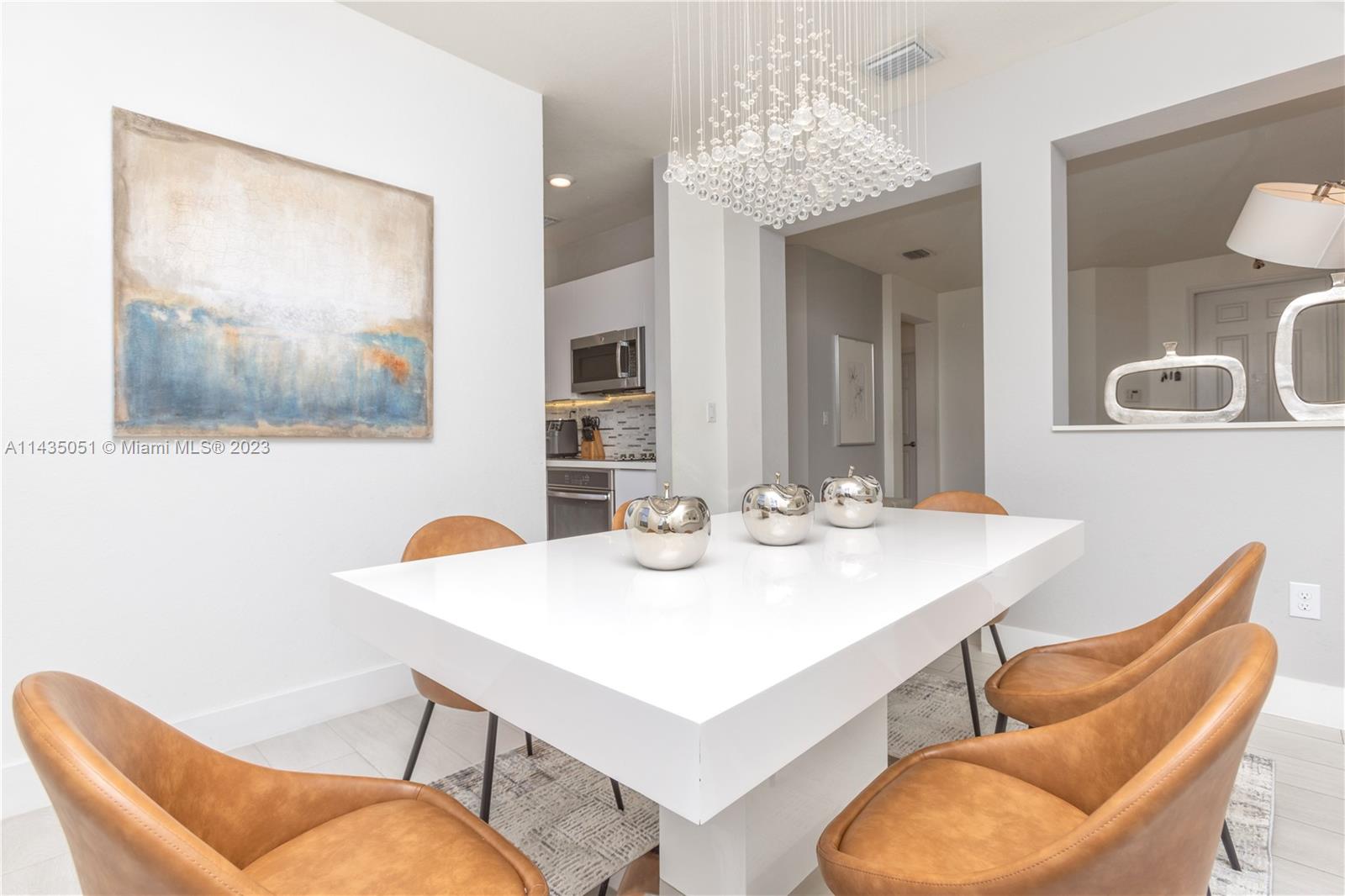 DORAL ISLES NORTH SEC ONE - Residential
