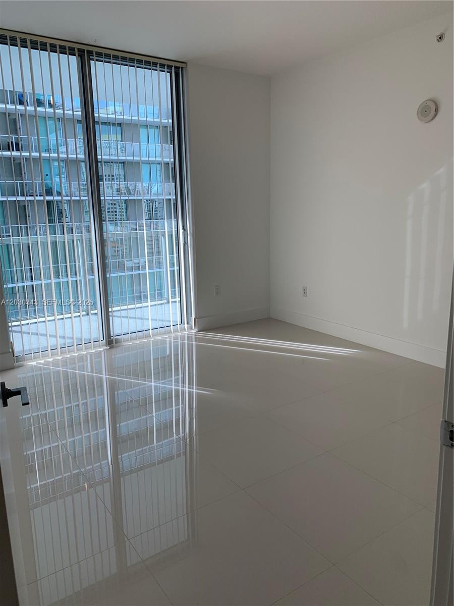 THE AXIS ON BRICKELL - Residential Lease