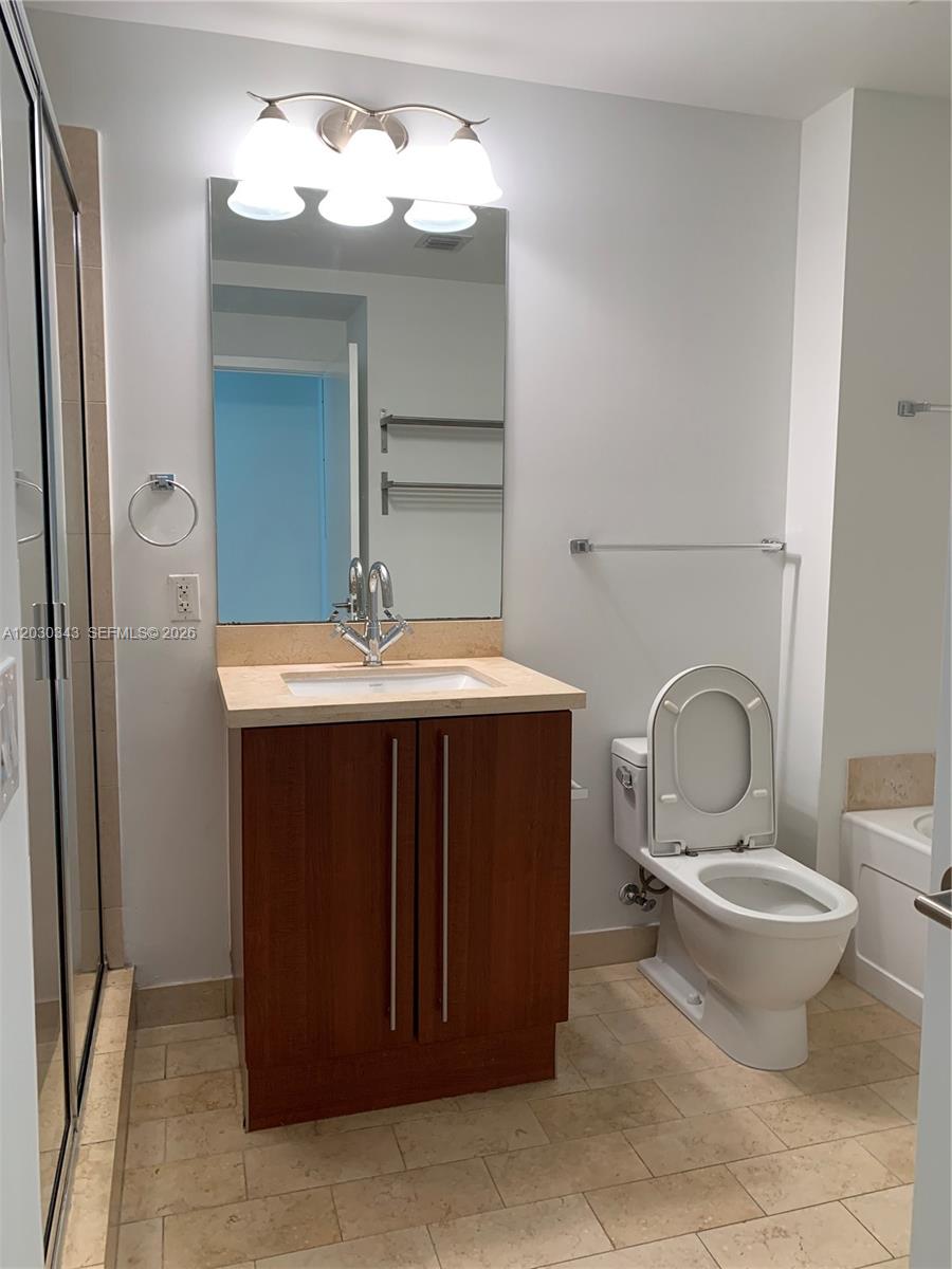 THE AXIS ON BRICKELL - Residential Lease