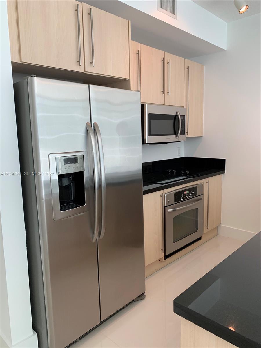 THE AXIS ON BRICKELL - Residential Lease