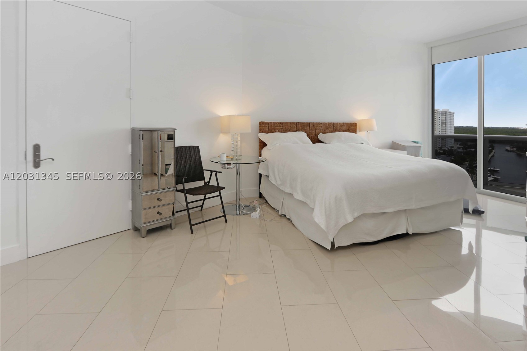 TDR TOWER III CONDO - Residential