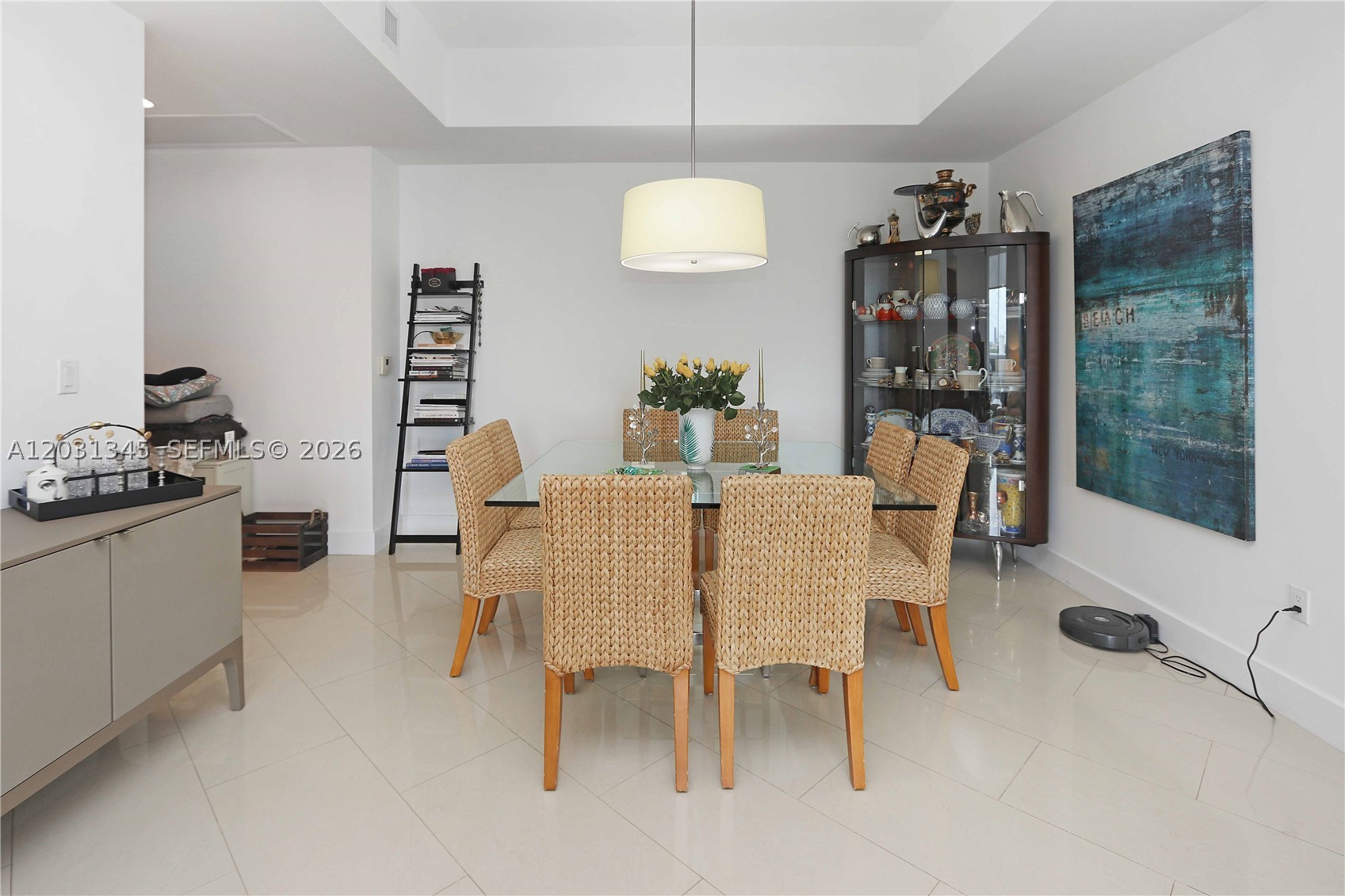 TDR TOWER III CONDO - Residential