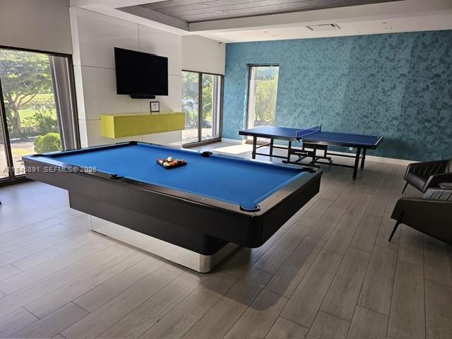 DELVISTA TOWERS CONDO TOW - Residential