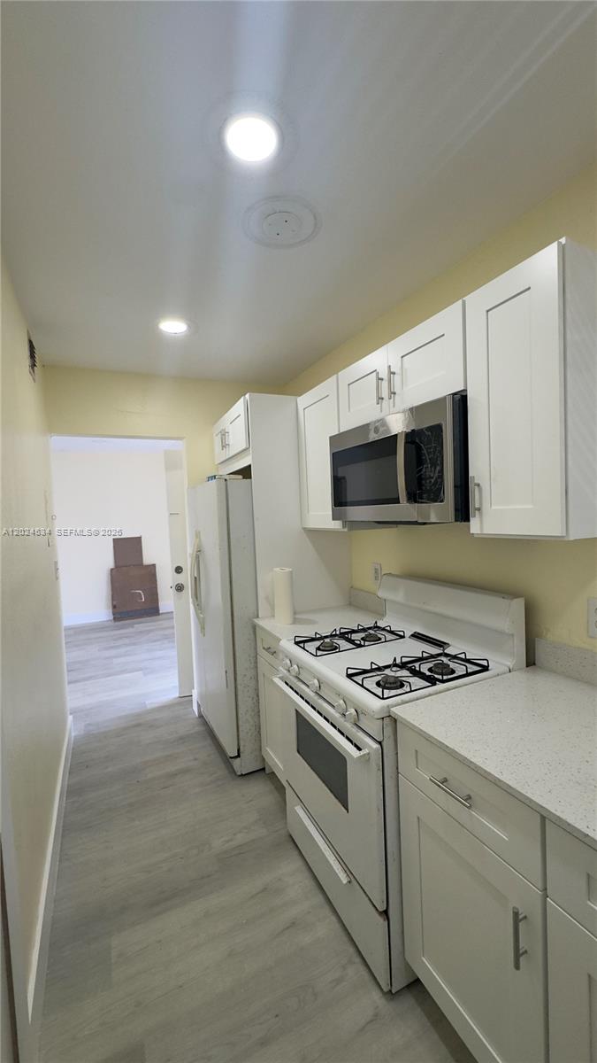 MARBELLA CONDO - Residential